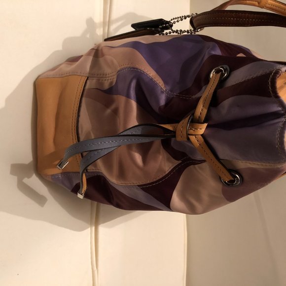 COACH PURSE NO. J1126-18870 MEDIUM With Signature Logo Multicolor EUC - Picture 7 of 9